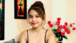 Adriana Reyez JOI foot fetish cam