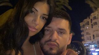 AdryandAny cam room profile thumbnail