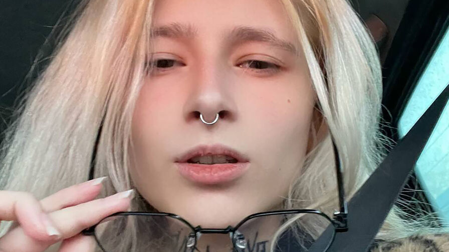 AerinBlackwoods premium cam show profile image