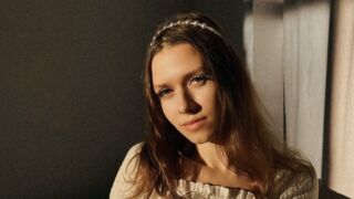 Afina Gilmor ASMR webcam girl
