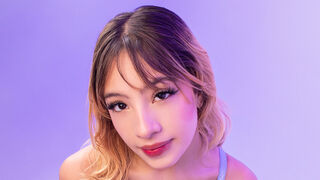 Alanna Milan pierced webcam show