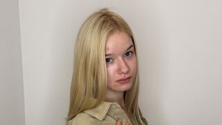 Alena Leverentz nude webcam preview