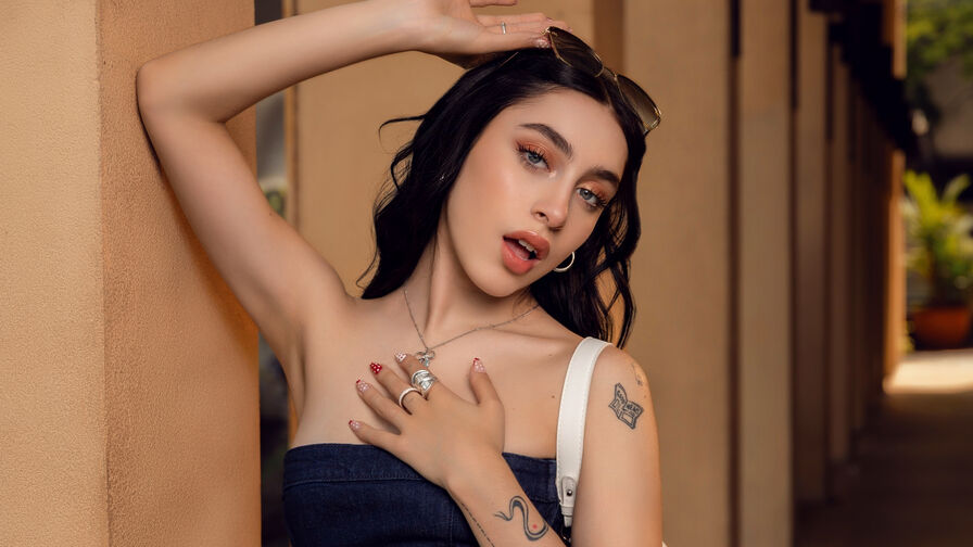 AliceBelov adult model chat profile image