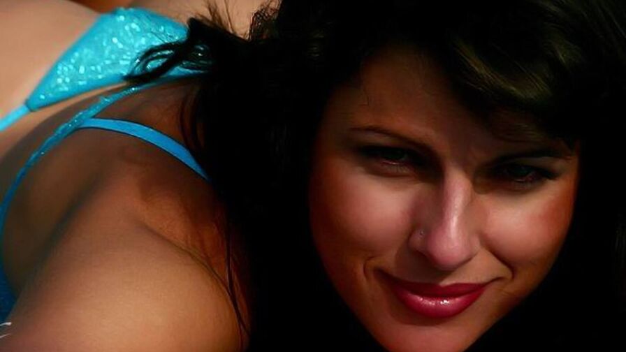 AmazingNicole cam chat room profile image