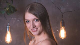 AmellySmith private model chat thumbnail