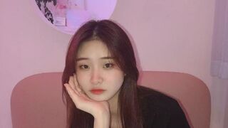 Amy Xing boyfriend girlfriend cam