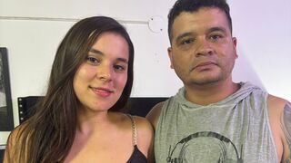 Amyand Alan active adult cam model
