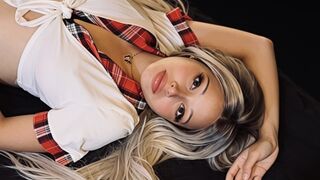 Anastasia Petrov Latina adult cam room