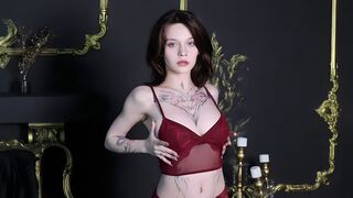 AniParadiser webcam model chat thumbnail
