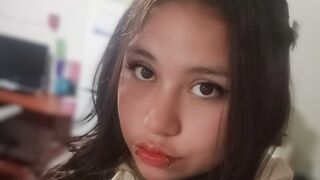 Anie Martinez natural tease webcam show
