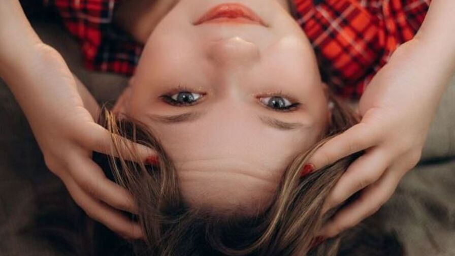 AnnAmour live chat room profile image