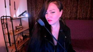 AnnaDeRichi webcam model chat thumbnail