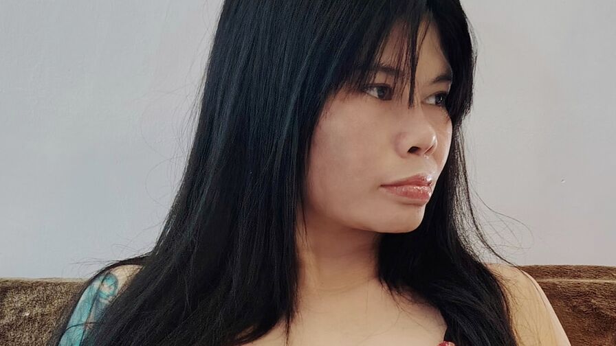 AnnaJulianna premium webcam show profile image