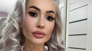 AnnaLind live cam model thumbnail