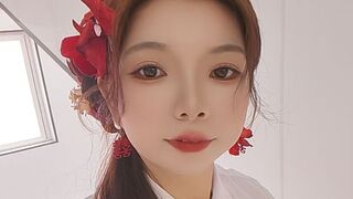 Anna Suke Asian webcam girl