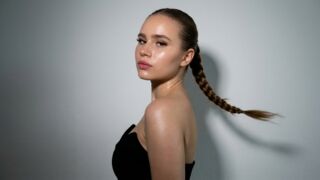 Annet Bennette live female webcam model