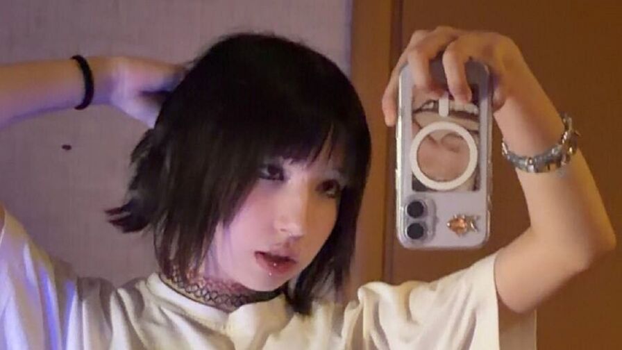 AnnyaRivera online webcam chat profile image
