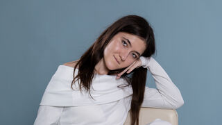 AprilWilkings premium model show thumbnail