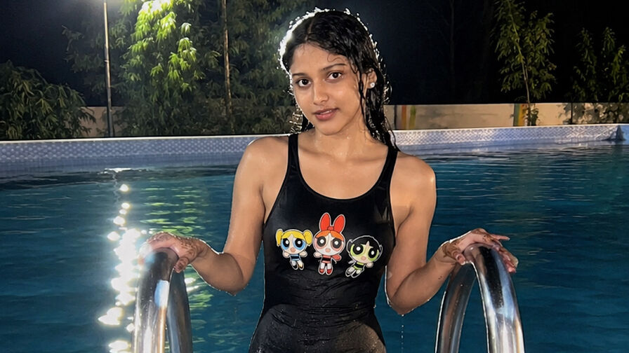 AriaElla live stream model profile image