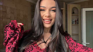 Aria Vex shaved fetish room