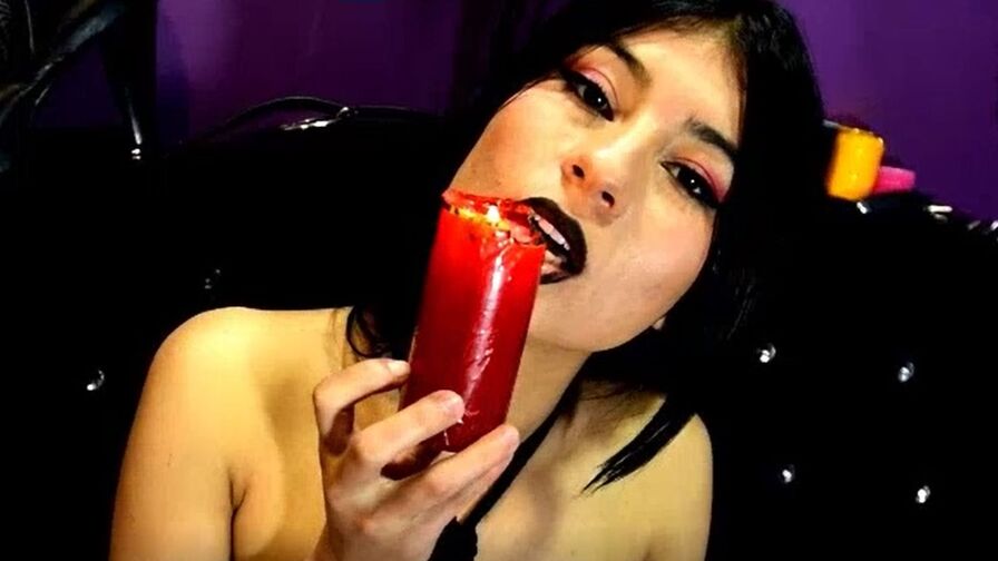 AriadnaGrow webcam show profile profile image
