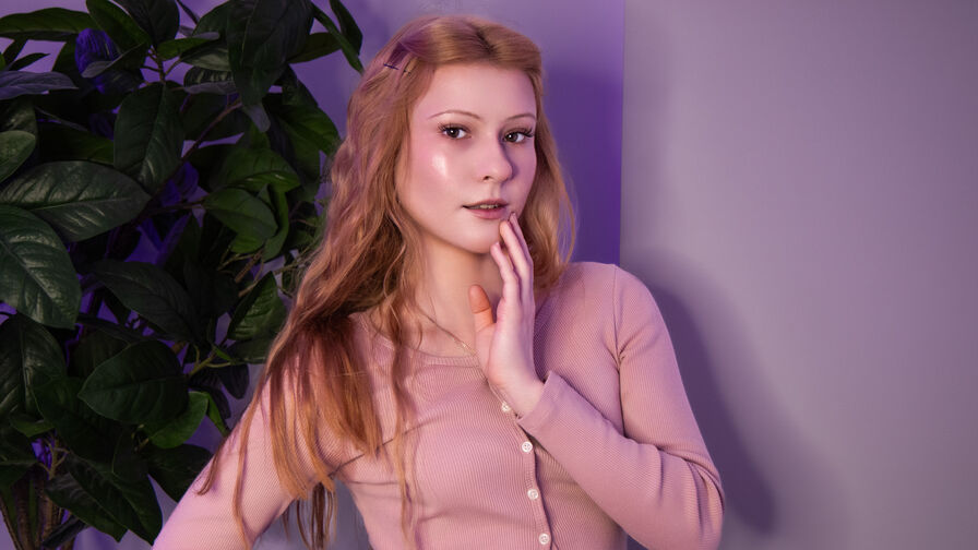 ArielleShea online webcam chat profile image