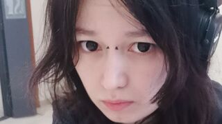 Arietti Hamoe live porn cam room