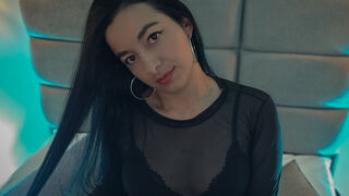 AryaHilton adult cam model thumbnail