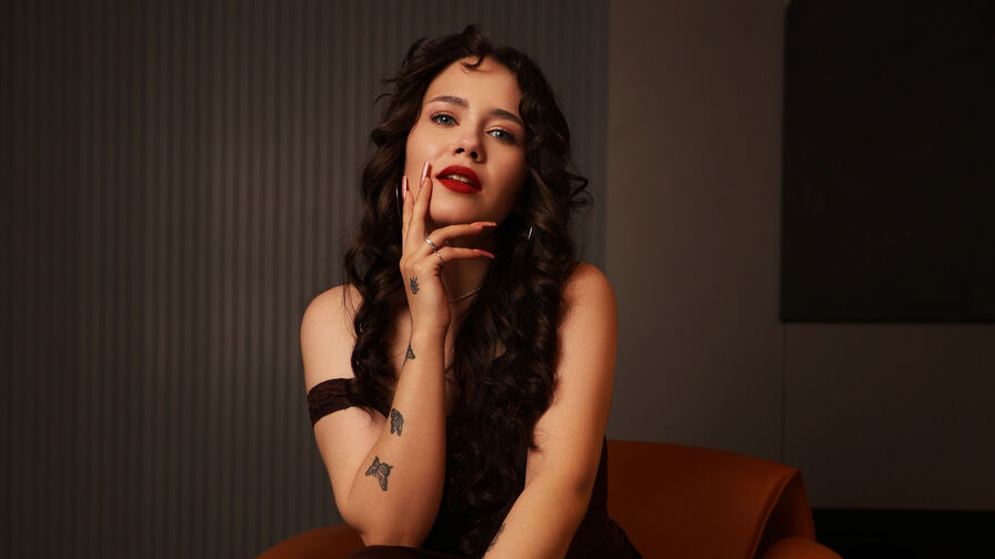 AryaThorne private cam show profile image