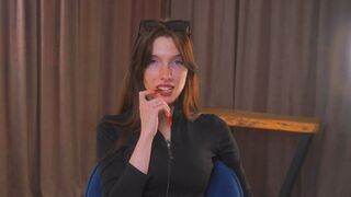 AshantiLussier private cam show thumbnail