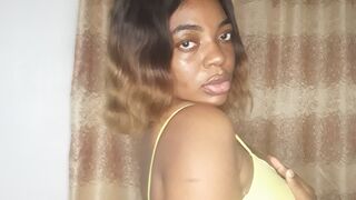 AvelisseVeyra online model chat thumbnail