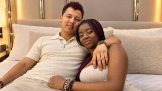 AxelAndVioleta live cam model thumbnail