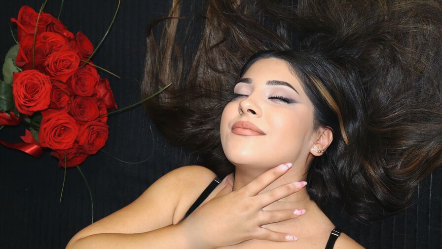 AzaleaBriar live webcam model profile image