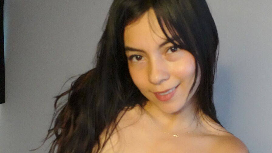 BriannaLyle private cam room profile image
