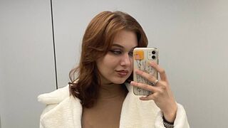 Brynn Meury fair skin cam girl