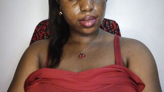 Camila Roy natural cam preview