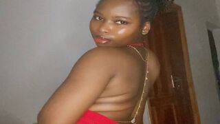 Caramel Daisy live nude cams thumbnail