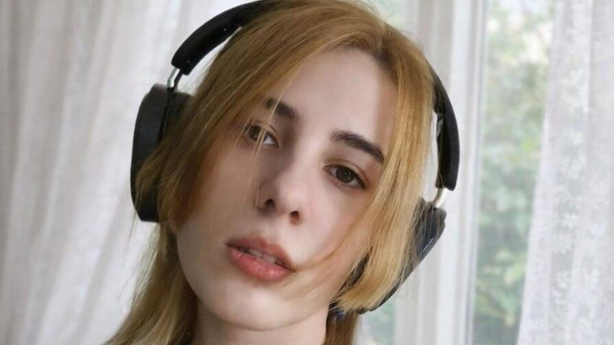 CarlHanchett webcam model chat profile image