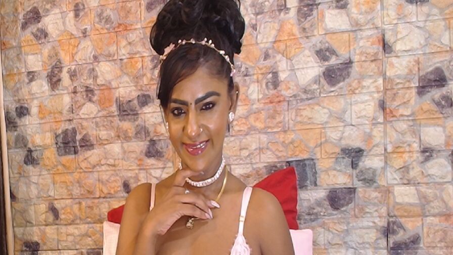 ChloeLanez cam model profile profile image