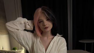 ClaudineKrentz live cam model thumbnail