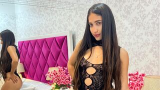 CristalJacobs live cam model thumbnail