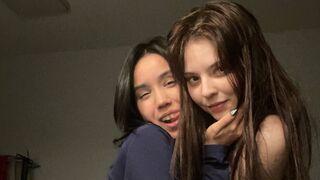 Deb And Caitlin public girl cam room