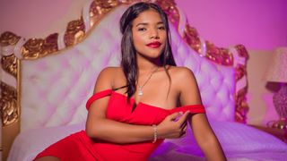 DominicBell online live cam thumbnail