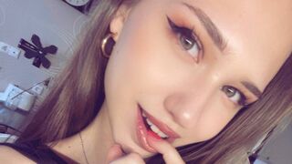 Eartha Maruyama deep throat webcam show