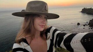 Elara Ray live sex cam preview