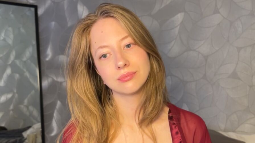 EleanorRose private cam show profile image