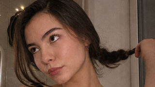 ElleStarling webcam cam model thumbnail