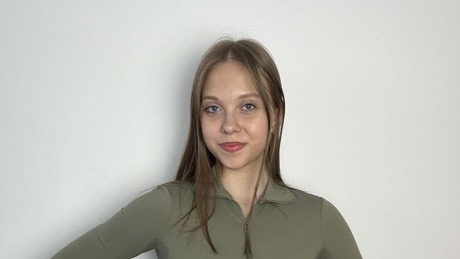 ElviaSix premium live cam profile image