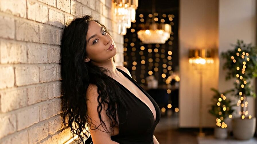 ElviraEda adult live cam profile image