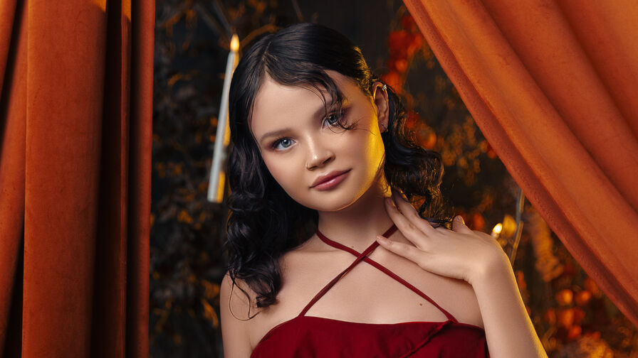 EmilyChavez online cam model profile image